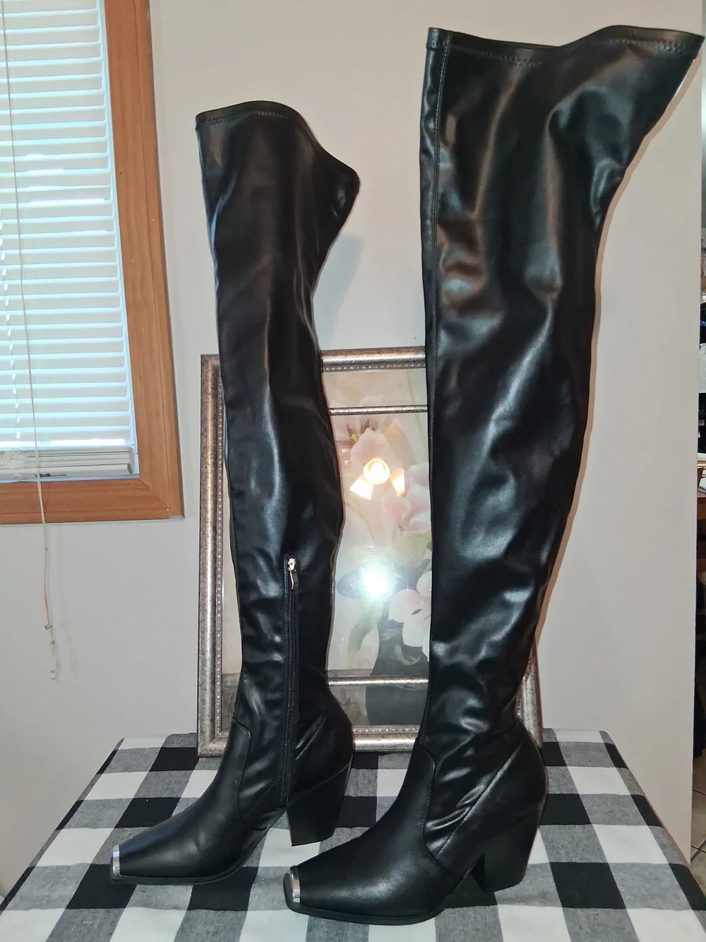 Black Over-the-Knee Women's Boots - Sleek Zip Front